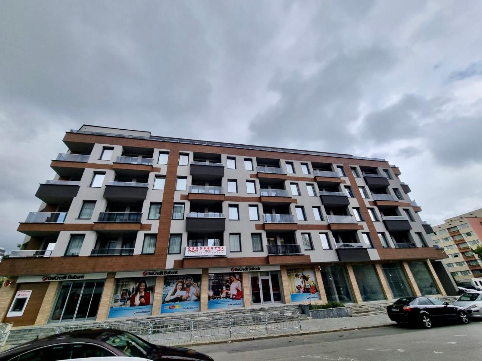 Best Family Apartments & Private Parking Софія Екстер'єр фото