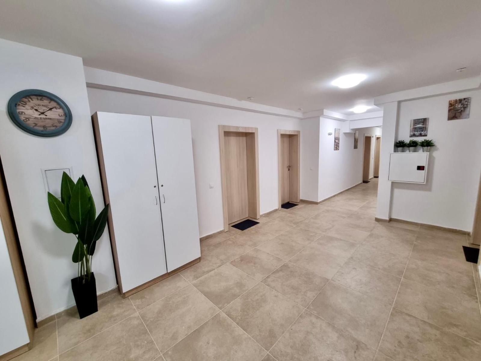 Best Family Apartments & Private Parking Софія Екстер'єр фото